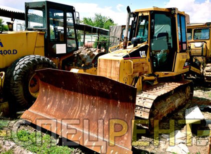 Услуги бульдозера CAT D5G CATERPILLAR D5G