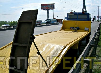 Аренда эвакуатора MERCEDES 6 тонн MERCEDES