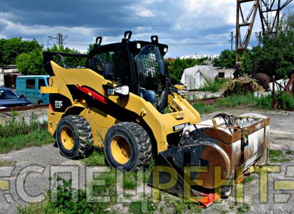 Аренда мини погрузчика CATERPILLAR 272CHF CATERPILLAR 272CHF