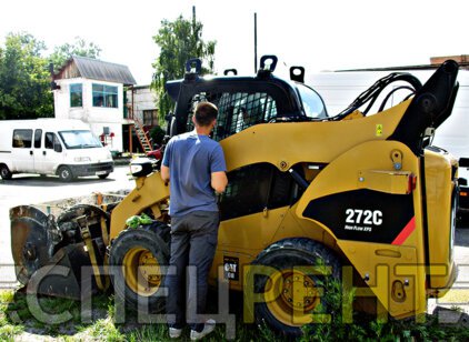 Аренда мини погрузчика CATERPILLAR 272CHF CATERPILLAR 272CHF