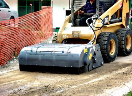 Аренда Бункерная щетка CAT
