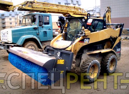 Угловая щетка CAT