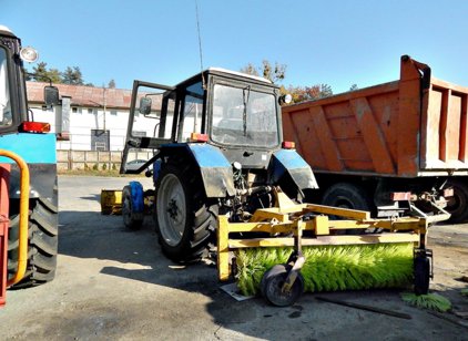 Аренда МТЗ БОРЕКС
82.1 с щеткой Аренда МТЗ БОРЕКС 82.1